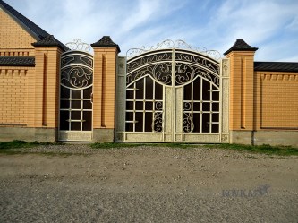 Ворота в Чечне от Ковказ. Фото ворот. Цены на ворота