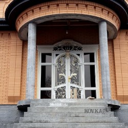 Дверь037