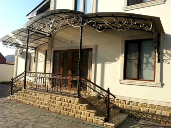 Козырек001