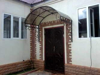 Козырек010