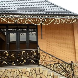 Козырек013