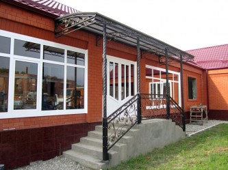 Козырек018